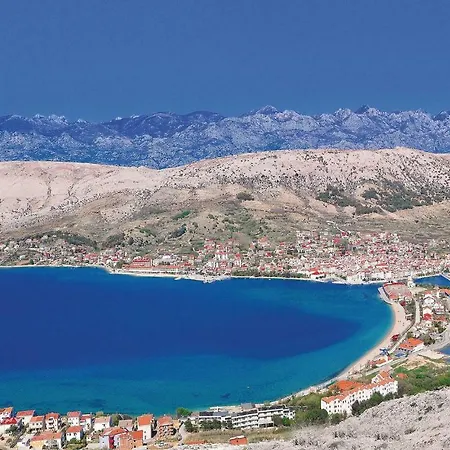 Eight-bedroom Holiday Kosljun With Sea View 01 Holiday home *