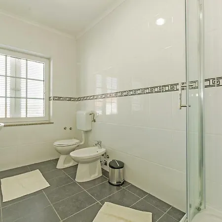 Holiday home Eight-bedroom Holiday Kosljun With Sea View 01